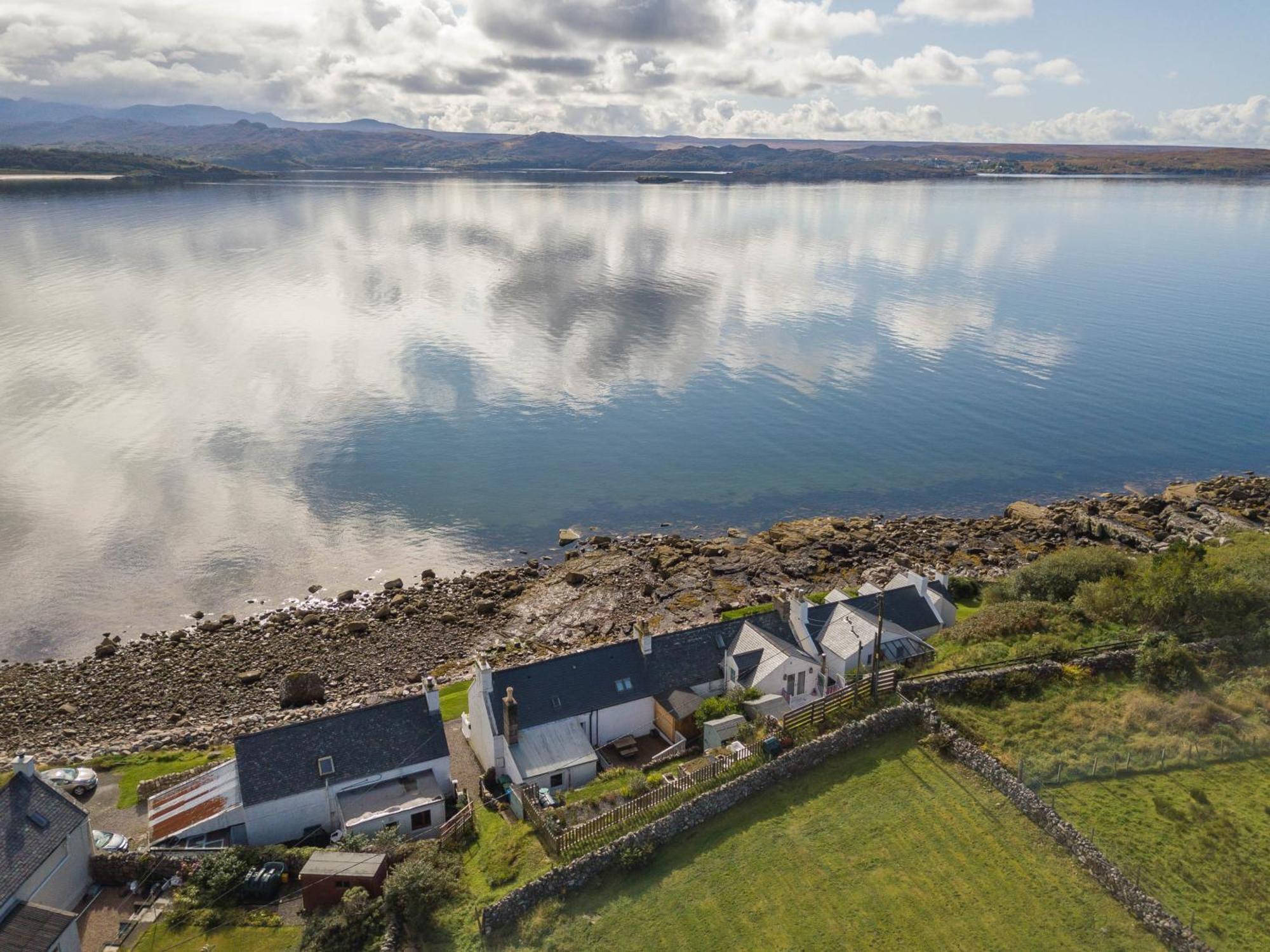 The Old School House B&B Gairloch Exterior photo
